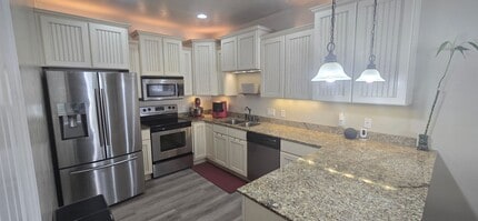 Building Photo - 13644 Mt Cortina Way