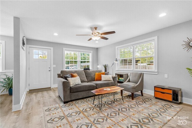 Foto del edificio - 1305 SE Benton St