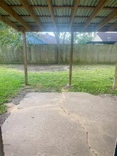 Building Photo - 2115 Yorktown Ct S