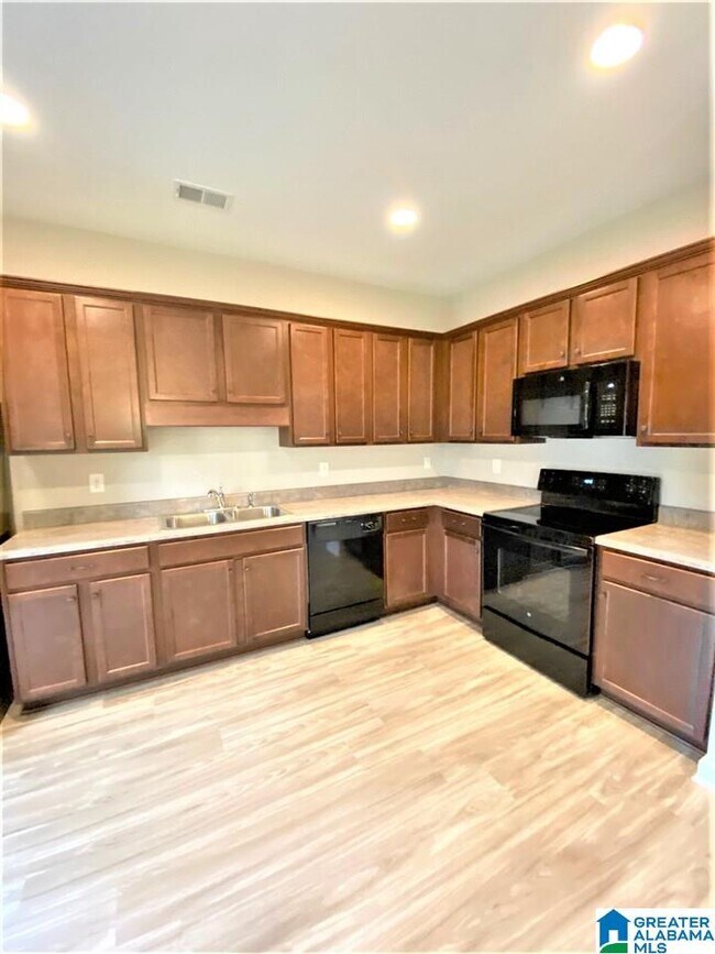 Foto del edificio - 10 Hawk Ln