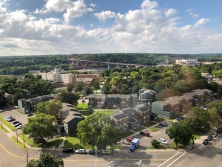 Building Photo - 291 7th St W