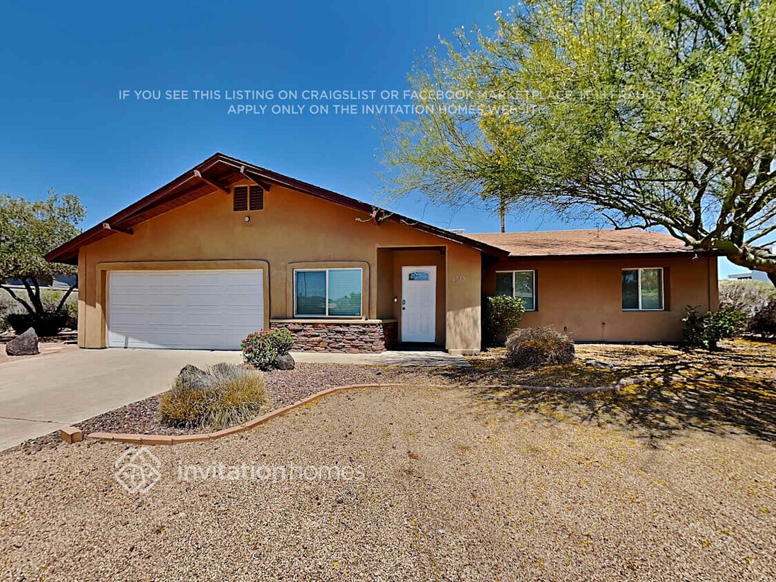 Foto principal - 6730 E Sweetwater Ave