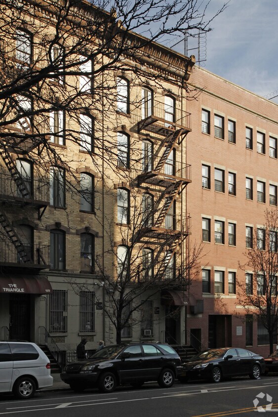Foto del edificio - 123-127 W 106th St