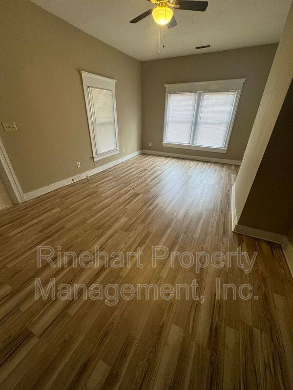 Foto del edificio - 504 N Confederate Ave