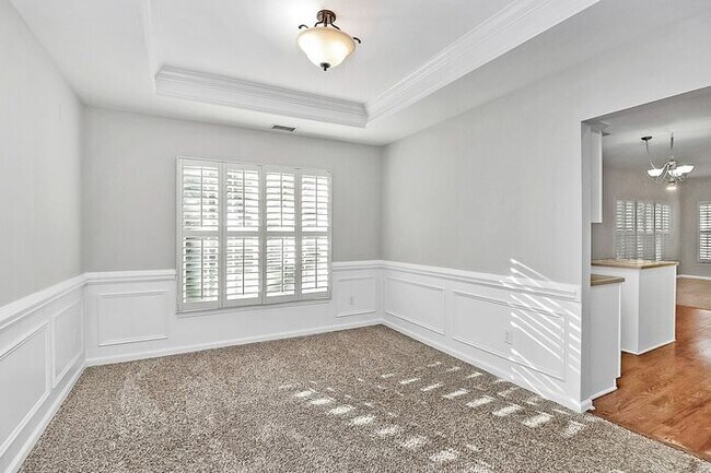 Building Photo - Wonderfully Updated 4BD/2.5BA Cul-de-Sac Home!