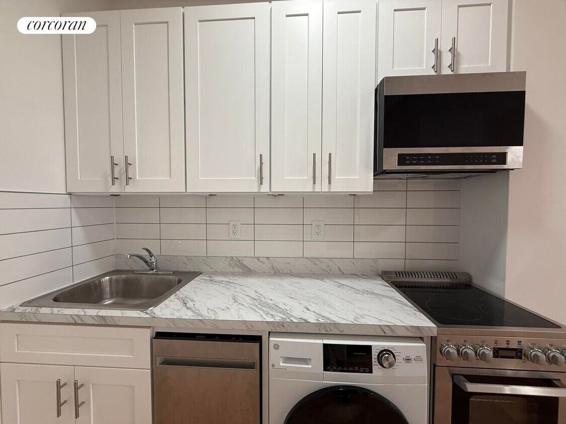 Foto del edificio - 486 E 74th St