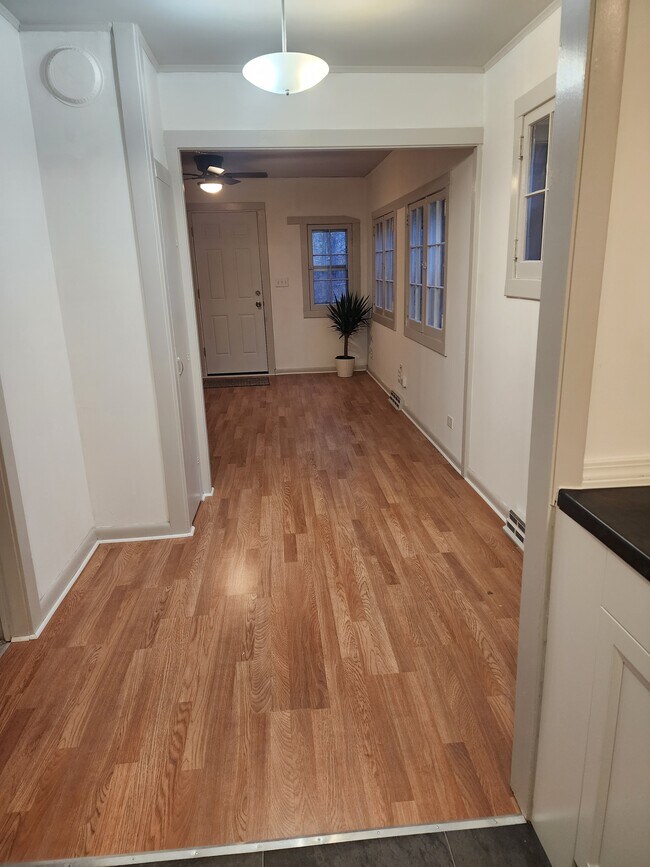 Building Photo - 28453 W Treetop Rd
