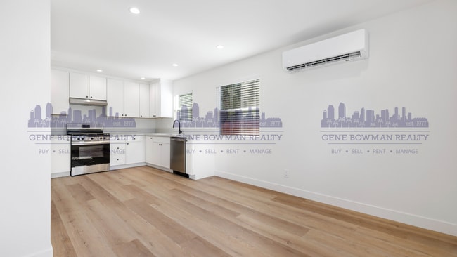 Building Photo - 3543 44th St