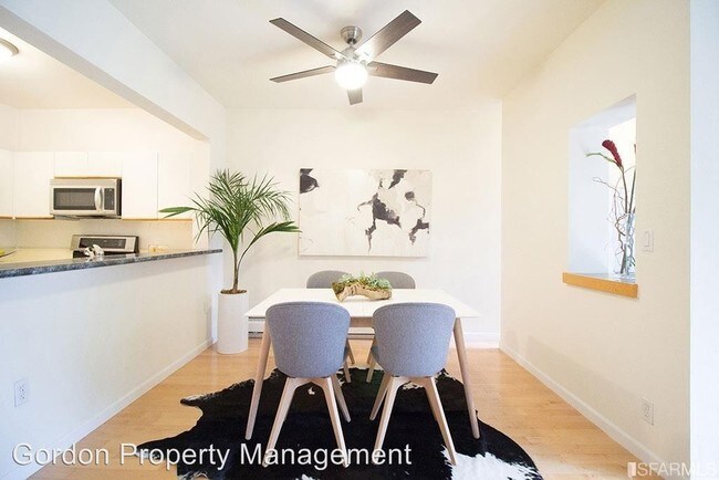 Building Photo - 2 br, 2 bath House - 1500 Steiner Unit 9