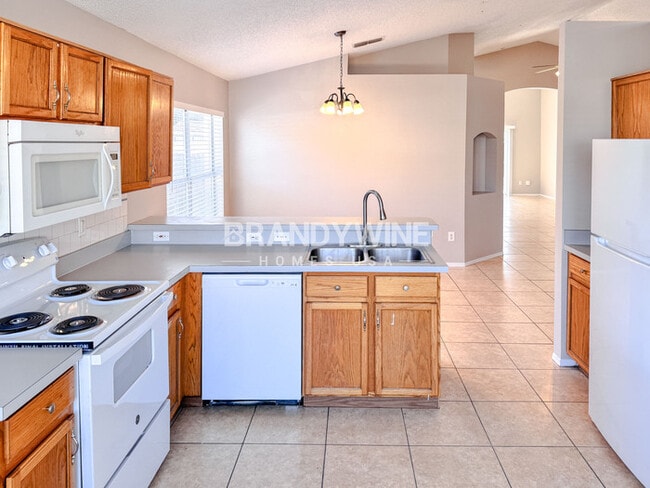 Foto del edificio - 6740 Forsyth Oak Ct