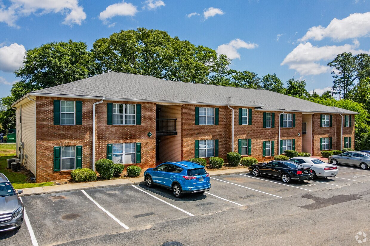 Foto principal - High Grove Apartments