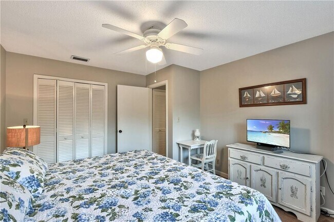 Building Photo - 419 Harbour Oaks Dr