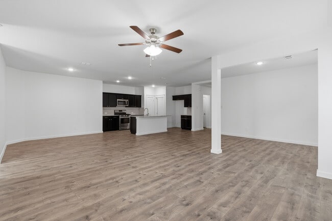 Building Photo - 2621 Moser Ln