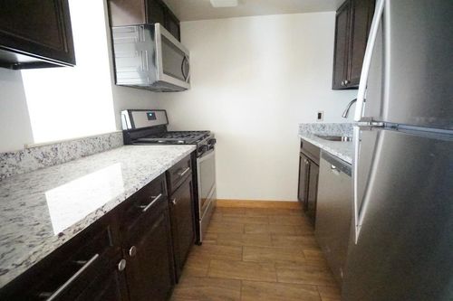 Foto del edificio - 227 W 122nd St