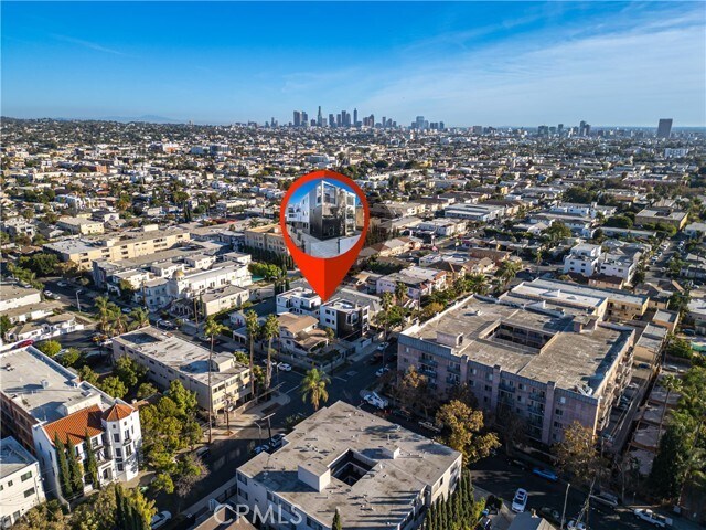 Foto del edificio - 1342 N Kingsley Dr