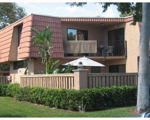 Building Photo - 8189 Severn Dr