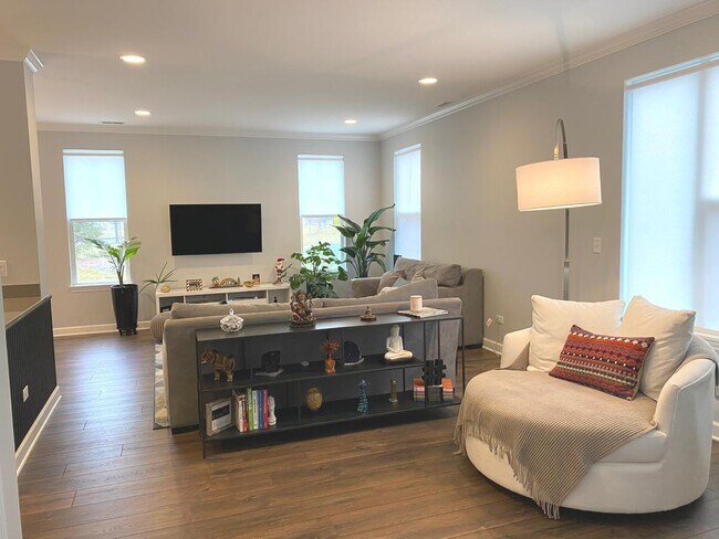 Foto del edificio - 4101 Winslow Ct
