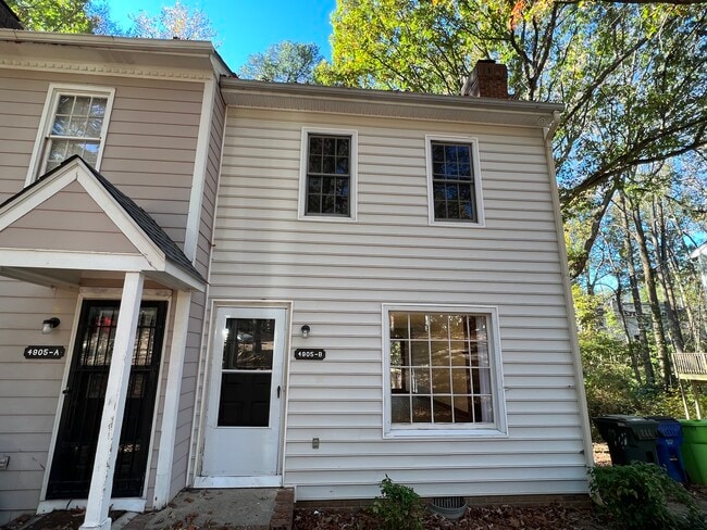 Building Photo - 4905 Coral Ridge Ct