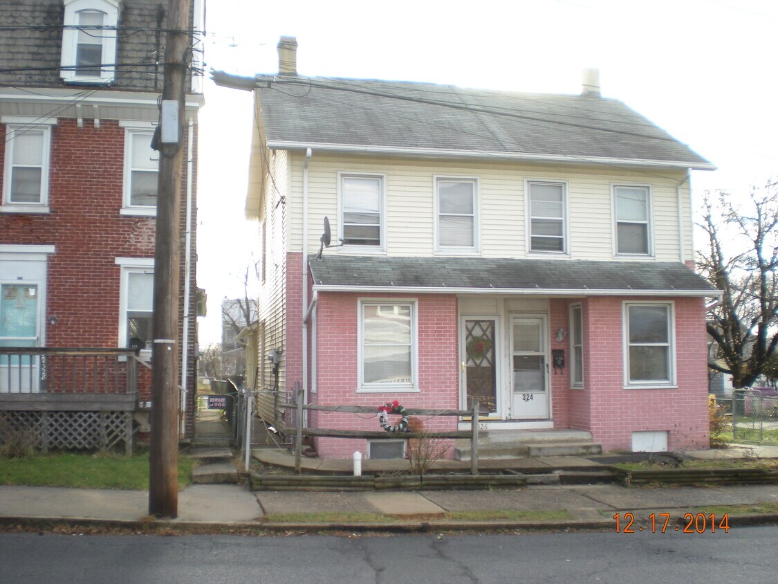 Foto principal - 326 E Vine St