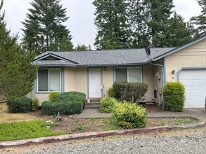 Building Photo - 90 E Pine Park Ln
