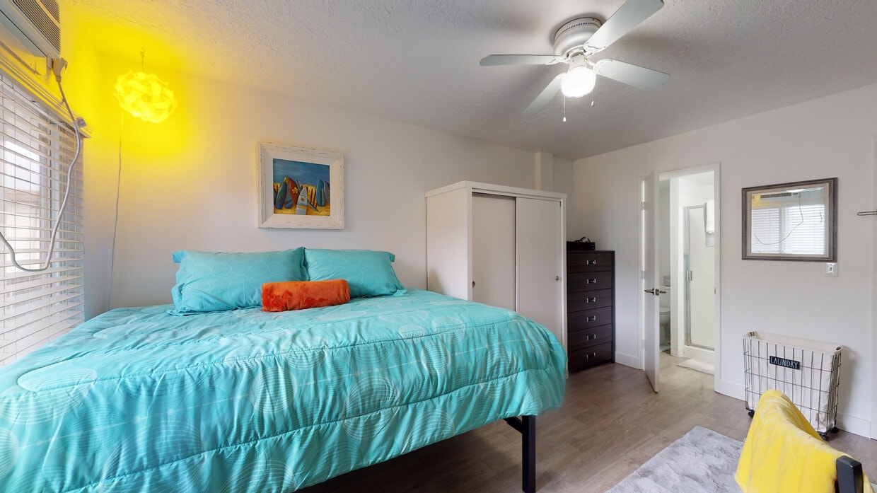 Photo - Capri Eugene - Student Living Apartments