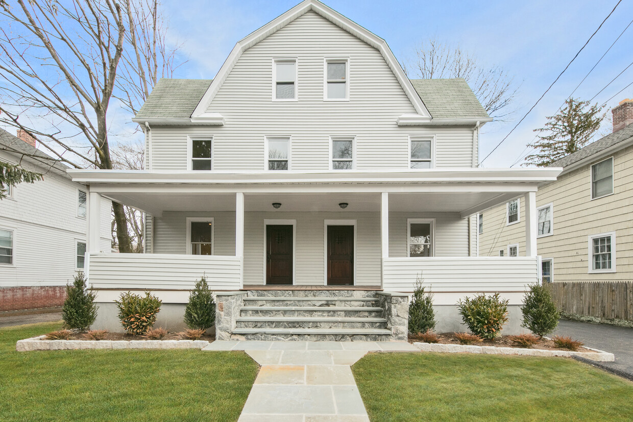 Primary Photo - 49 Palisade Rd