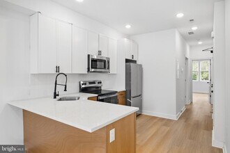 Building Photo - 2506 N 12th St