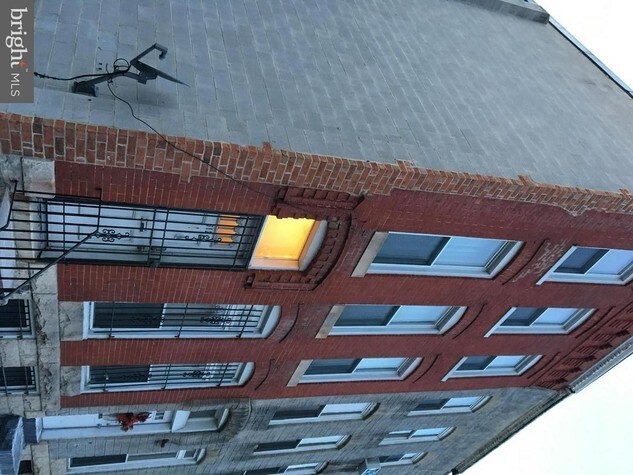 Primary Photo - 612 N Monroe St