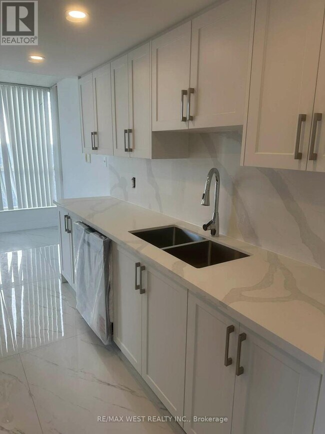 Building Photo - 3 Rowntree Rd