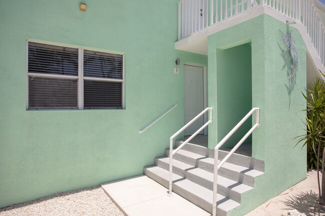 Building Photo - K00161