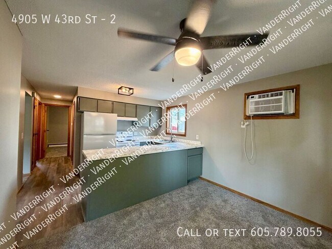 Foto del edificio - 4905 W 43rd St
