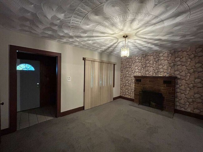 Foto del edificio - 377 Talbot Ave