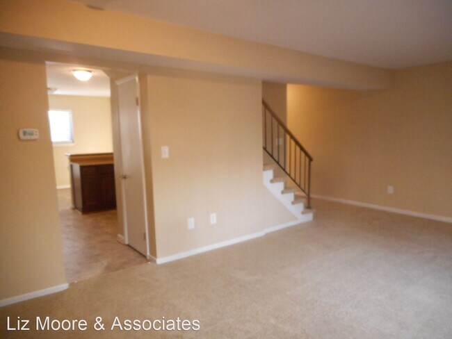 Building Photo - 3 br, 2.5 bath House - 115 Windsor Pines W...