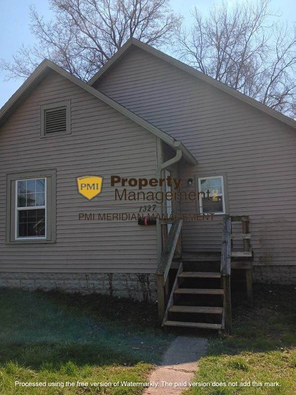 Building Photo - Charming 1-Bedroom Home with Spacious Layo...