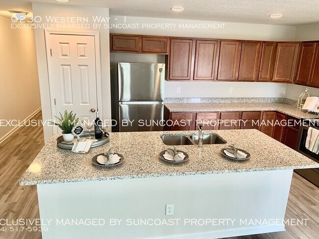 Building Photo - Waterfront View!! 2Bd/2Ba Apartment Home o...