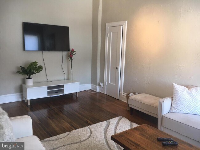 Foto del edificio - 1725 17th St NW