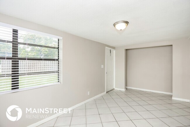 Foto del edificio - 1367 NE 27th St