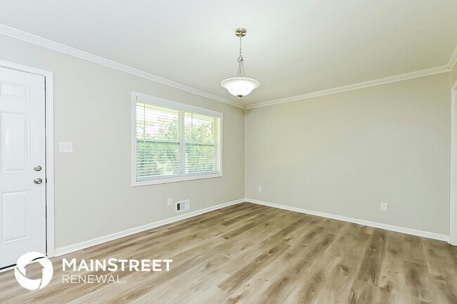 Foto del edificio - 2816 Knollview Dr