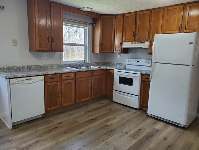 Foto del edificio - 475 County Rd 525 N