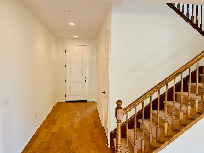 Building Photo - 27008 Cherry Willow Dr