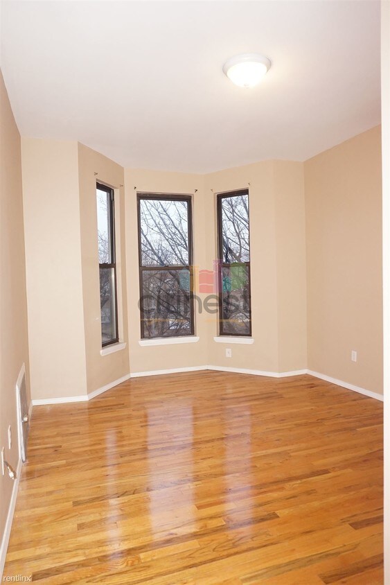 Primary Photo - 179 7th Ave