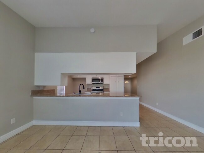 Foto del edificio - 14353 Victor Dr