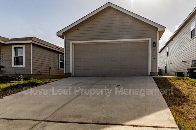 Building Photo - 8140 Nube Medina
