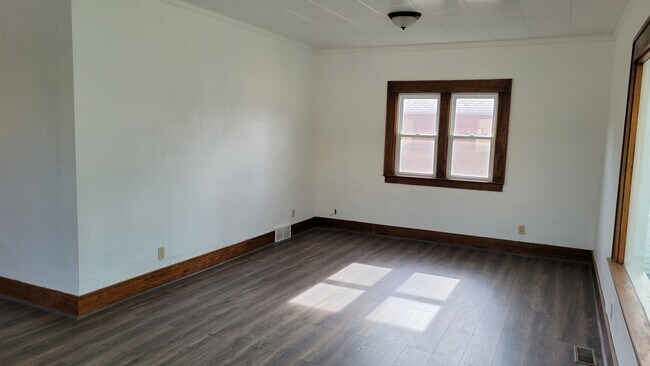 Foto del edificio - 1381 3rd St
