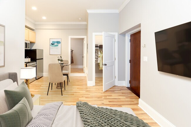 Foto del edificio - 629 W. Deming