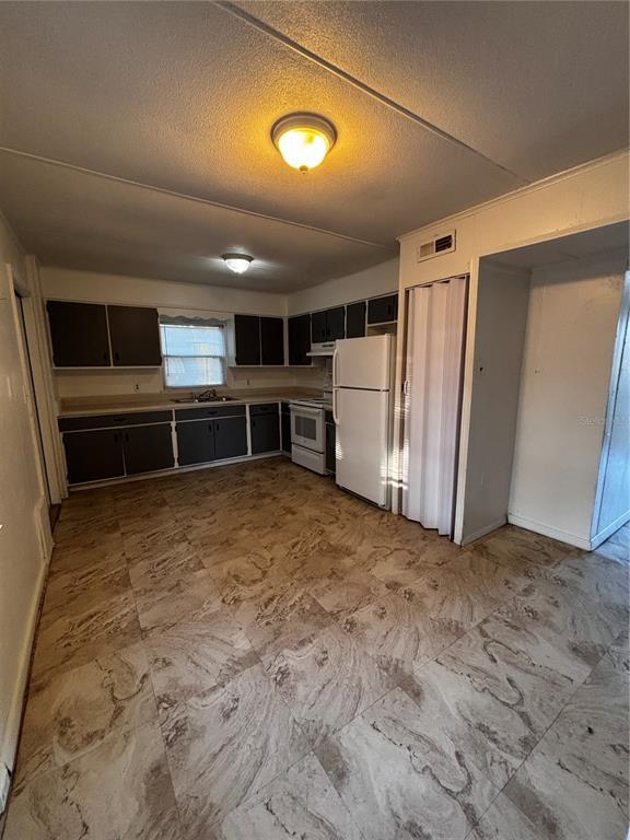 Foto del edificio - 1142 Landmark Ln