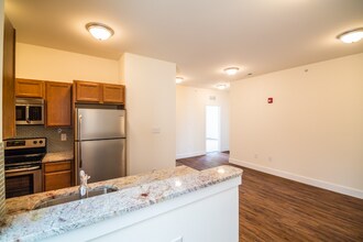 Building Photo - 411 N 34th St