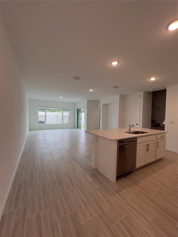 Building Photo - 471 Thompson Vlg Ave