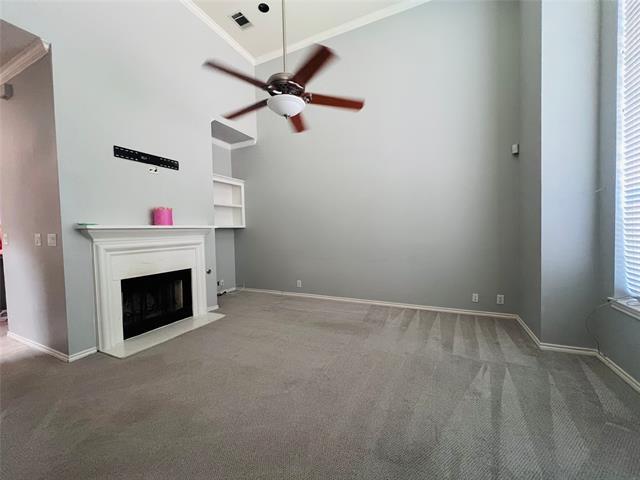 Building Photo - 5920 Rosebud Dr