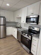 Building Photo - 400 Gallatin Ave